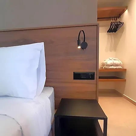 Hotel Elite Centre 3*